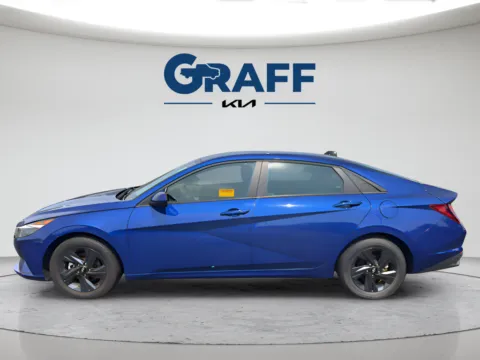 Another view of 2023 Hyundai Elantra SEL for sale in Burns Harbor, IN at Graff Kia of Chesterton