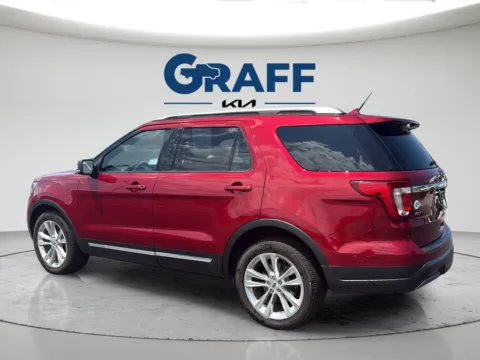 More photos of 2019 Ford Explorer XLT at Graff Kia of Chesterton, IN