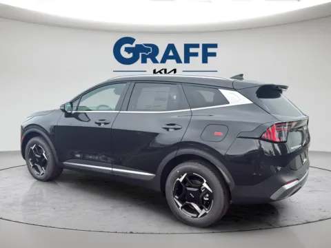 More photos of 2027 Kia Sportage Hybrid EX at Graff Kia of Chesterton, IN