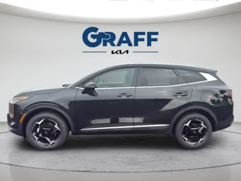 More photos of 2027 Kia Sportage Hybrid EX at Graff Kia of Chesterton, IN