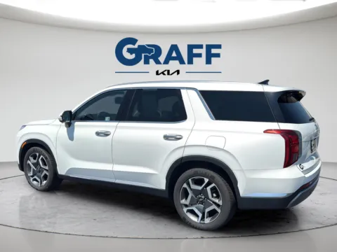 More photos of 2024 Hyundai Palisade Limited at Graff Kia of Chesterton, IN