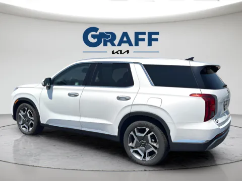 More photos of 2024 Hyundai Palisade Limited at Graff Kia of Chesterton, IN