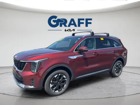 Red 2025 Kia Sorento S for sale in Burns Harbor, IN