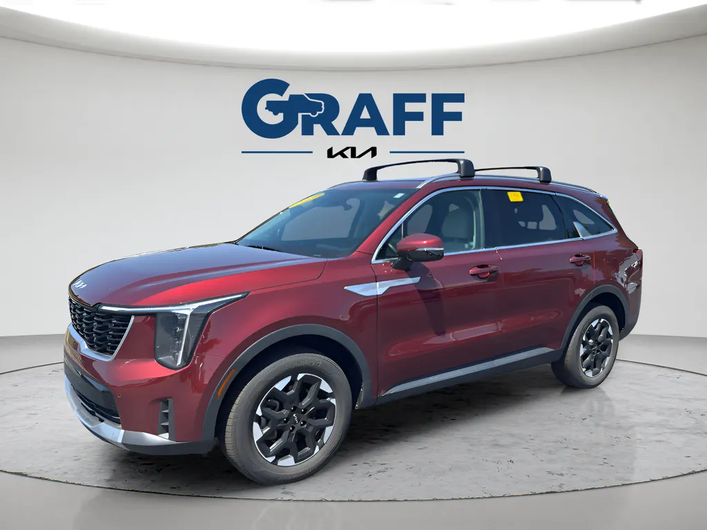 Red 2025 Kia Sorento S for sale in Burns Harbor, IN