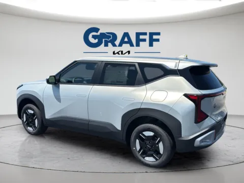 More photos of 2027 Kia Seltos LX at Graff Kia of Chesterton, IN