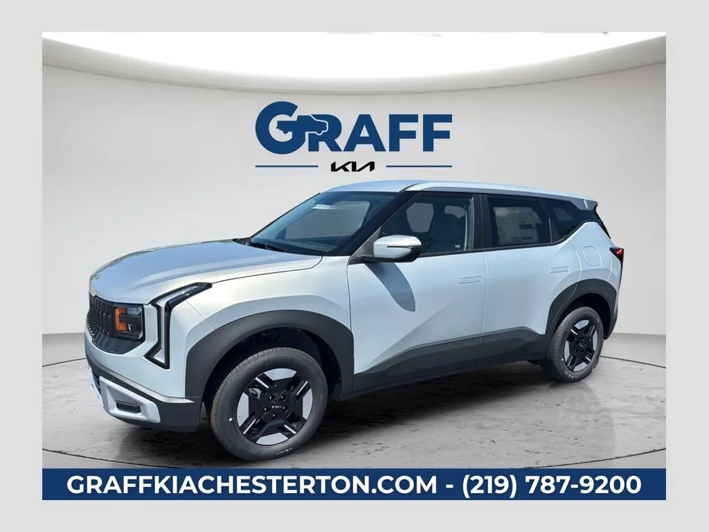 Silver 2027 Kia Seltos LX for sale in Burns Harbor, IN