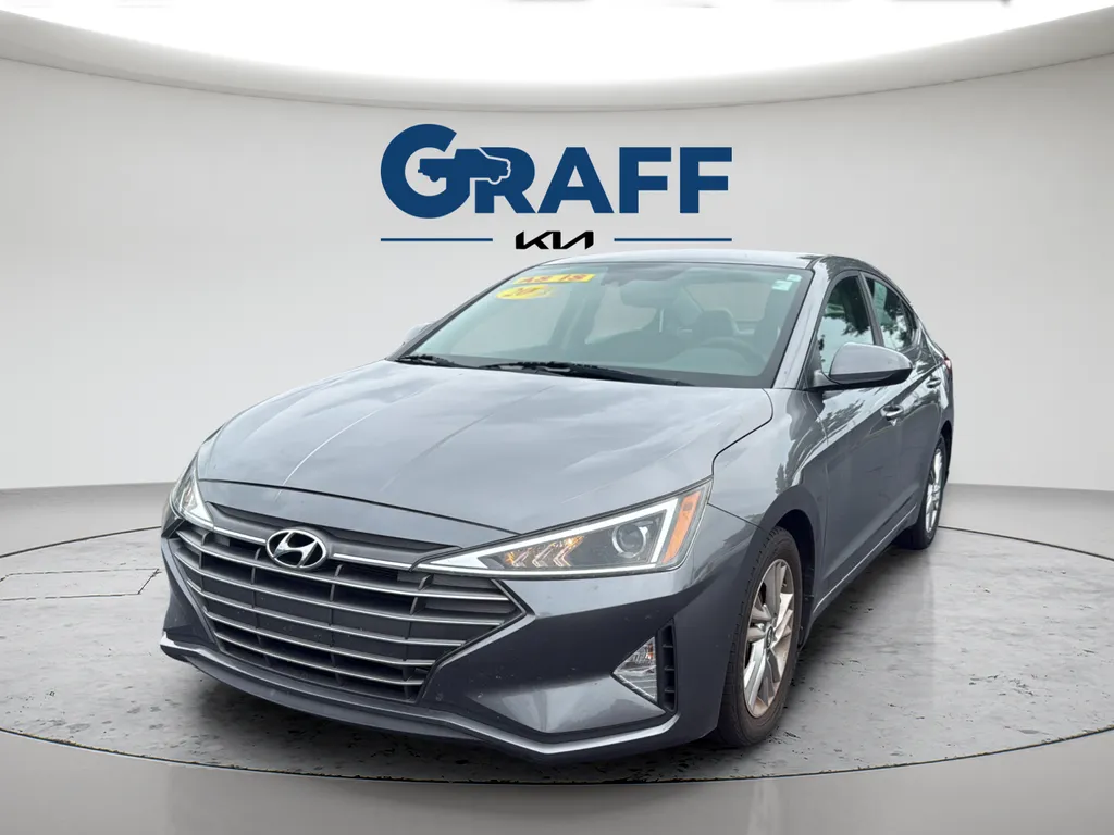 Gray 2020 Hyundai Elantra SEL for sale in Burns Harbor, IN