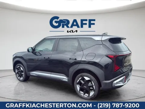 More photos of 2027 Kia Seltos S at Graff Kia of Chesterton, IN