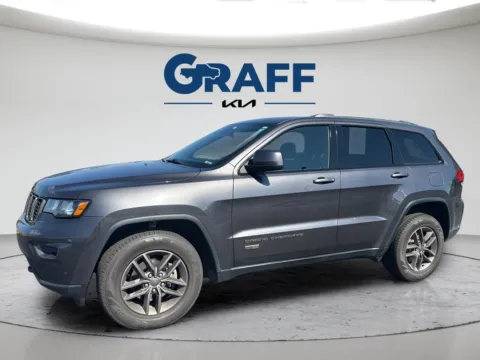 Photos of 2016 Jeep Grand Cherokee Laredo for sale in Burns Harbor, IN at Graff Kia of Chesterton