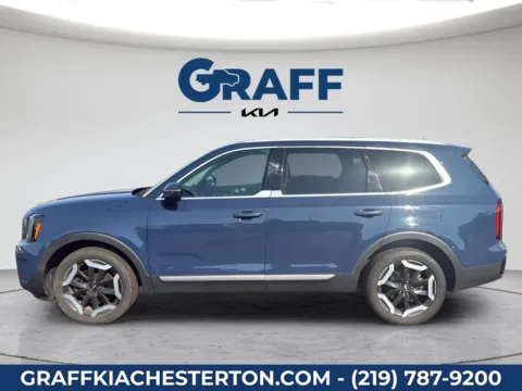 More photos of 2024 Kia Telluride S at Graff Kia of Chesterton, IN