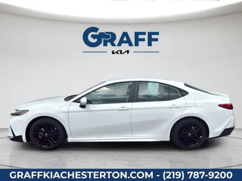 More photos of 2026 Toyota Camry SE at Graff Kia of Chesterton, IN