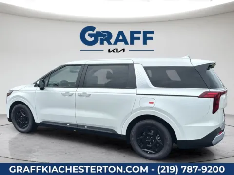 More photos of 2027 Kia Carnival LXS at Graff Kia of Chesterton, IN