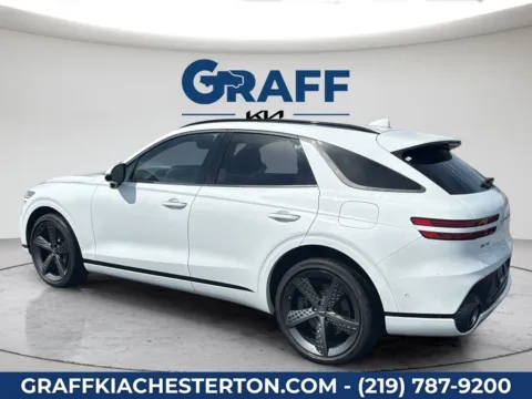 More photos of 2024 Genesis GV70 2.5T at Graff Kia of Chesterton, IN
