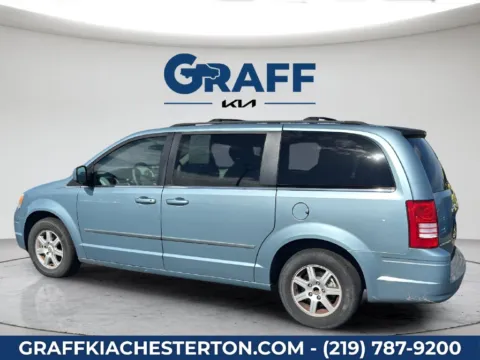 More photos of 2010 Chrysler Town & Country Touring at Graff Kia of Chesterton, IN