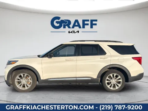 More photos of 2023 Ford Explorer XLT at Graff Kia of Chesterton, IN