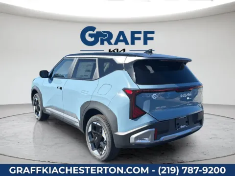 More photos of 2027 Kia Seltos S at Graff Kia of Chesterton, IN
