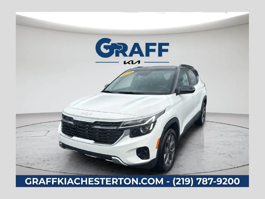 White 2024 Kia Seltos S for sale in Burns Harbor, IN