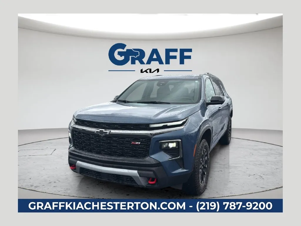 Blue 2025 Chevrolet Traverse Z71 for sale in Burns Harbor, IN