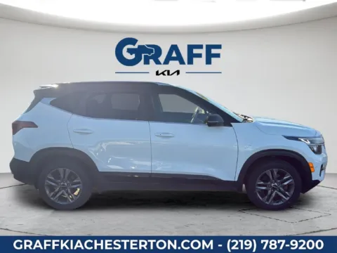 More photos of 2022 Kia Seltos S at Graff Kia of Chesterton, IN