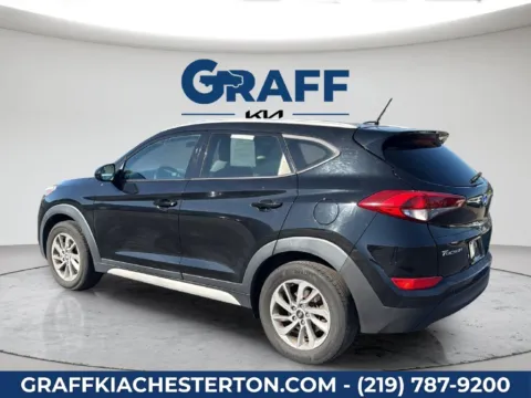 More photos of 2017 Hyundai Tucson SE at Graff Kia of Chesterton, IN