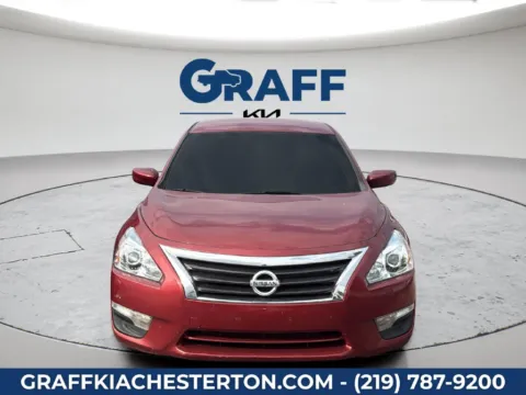 More photos of 2014 Nissan Altima 2.5 SV at Graff Kia of Chesterton, IN