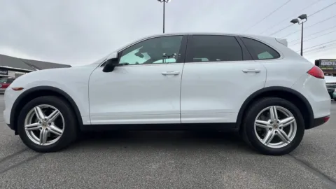 Another view of 2014 Porsche Cayenne Platinum Edition for sale in Indianapolis, IN at AutoGiant USA Indianapolis