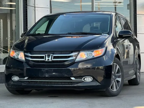 Black 2014 Honda Odyssey Touring Elite for sale in Indianapolis, IN