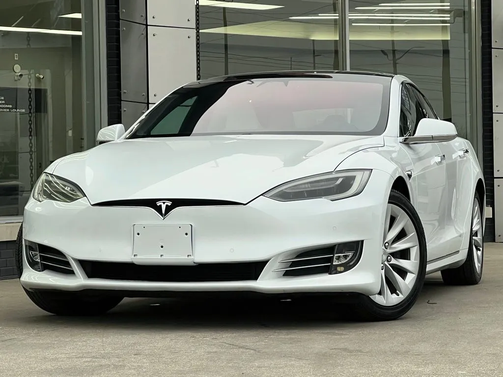 White 2018 Tesla Model S 75D for sale in Indianapolis, IN