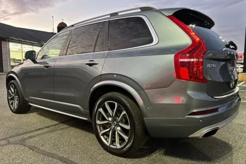 More photos of 2019 Volvo XC90 T6 Momentum at AutoGiant USA Indianapolis, IN