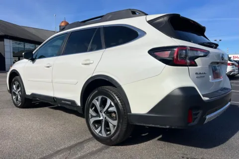 More photos of 2021 Subaru Outback Limited at AutoGiant USA Indianapolis, IN