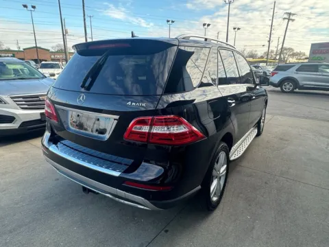More photos of 2015 Mercedes-Benz M-Class ML 350 at AutoGiant USA Indianapolis, IN
