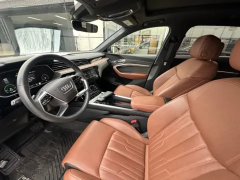 Photos of 2019 Audi e-tron Prestige for sale in Indianapolis, IN at AutoGiant USA Indianapolis