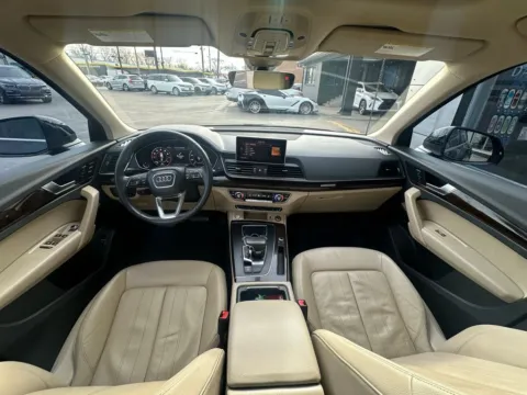 Photos of 2018 Audi Q5 2.0T Premium Plus for sale in Indianapolis, IN at AutoGiant USA Indianapolis