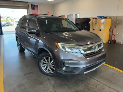 Photos of 2019 Honda Pilot EX-L for sale in Indianapolis, IN at AutoGiant USA Indianapolis
