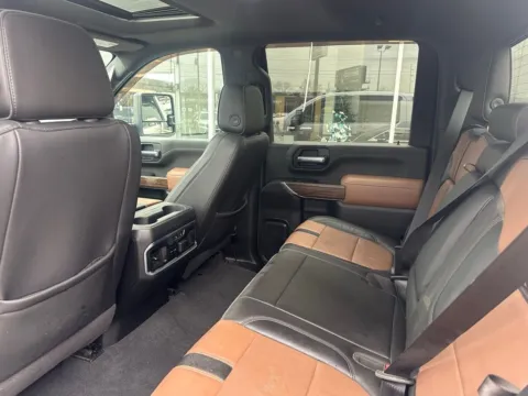 Another view of 2020 Chevrolet Silverado 2500HD High Country for sale in Indianapolis, IN at AutoGiant USA Indianapolis