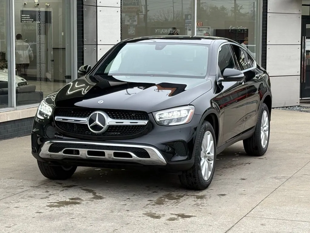 2020 Mercedes-Benz GLC Coupe GLC300's photo