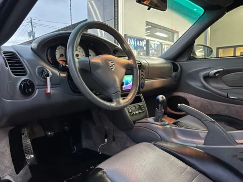 Photos of 2000 Porsche 911 Carrera for sale in Indianapolis, IN at AutoGiant USA Indianapolis