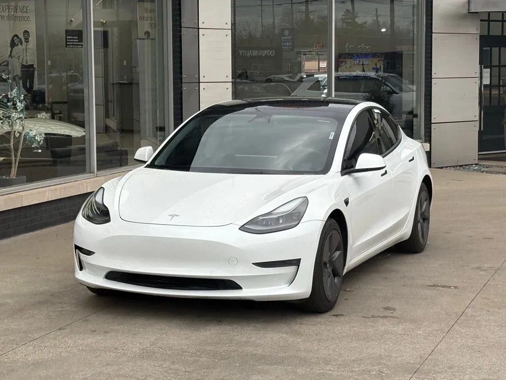 White 2022 Tesla Model 3 Long Range for sale in Indianapolis, IN