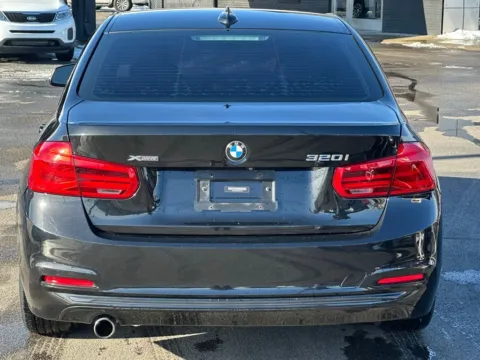 More photos of 2018 BMW 3 Series 320i xDrive at AutoGiant USA Indianapolis, IN