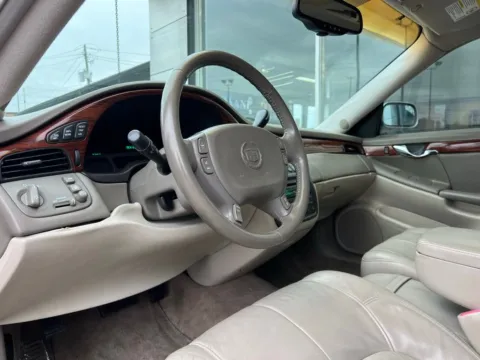 Photos of 2005 Cadillac DeVille for sale in Indianapolis, IN at AutoGiant USA Indianapolis