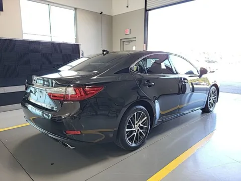 Another view of 2018 Lexus ES 350 for sale in Indianapolis, IN at AutoGiant USA Indianapolis