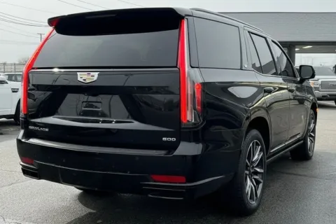 More photos of 2023 Cadillac Escalade Sport Platinum at AutoGiant USA Indianapolis, IN