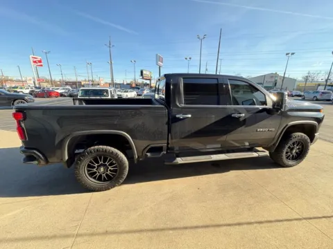 More photos of 2023 Chevrolet Silverado 3500HD High Country at AutoGiant USA Indianapolis, IN
