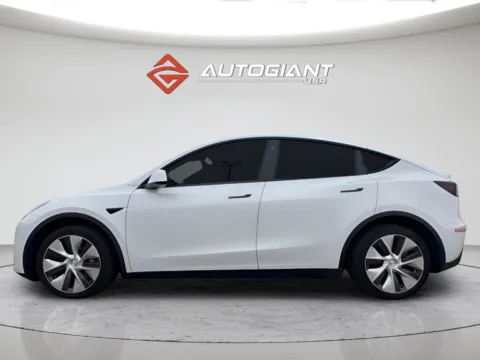 Another view of 2022 Tesla Model Y Long Range for sale in Indianapolis, IN at AutoGiant USA Indianapolis