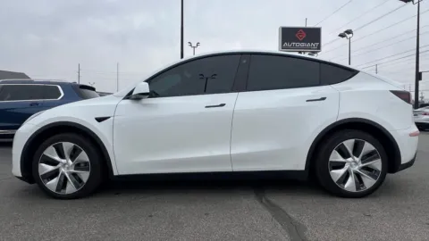 Another view of 2022 Tesla Model Y Long Range for sale in Indianapolis, IN at AutoGiant USA Indianapolis