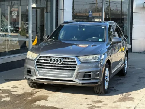 Gray 2017 Audi Q7 3.0T Premium for sale in Indianapolis, IN