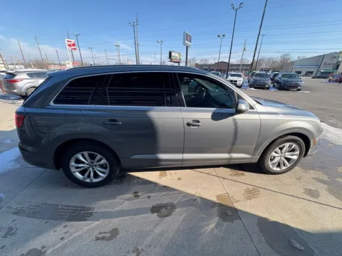 More photos of 2017 Audi Q7 3.0T Premium at AutoGiant USA Indianapolis, IN