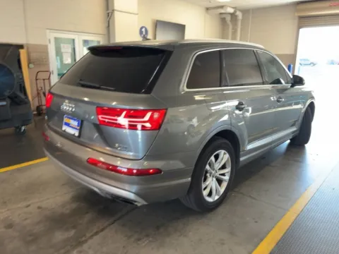 More photos of 2017 Audi Q7 3.0T Premium at AutoGiant USA Indianapolis, IN