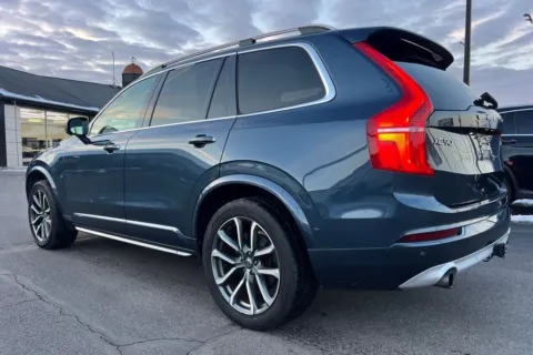 More photos of 2018 Volvo XC90 T5 Momentum at AutoGiant USA Indianapolis, IN