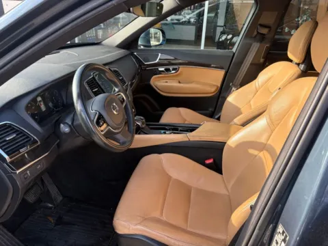 Another view of 2018 Volvo XC90 T5 Momentum for sale in Indianapolis, IN at AutoGiant USA Indianapolis
